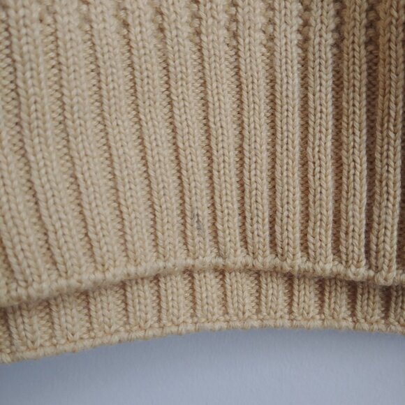 Vintage made in Italy Men's Large merino wool blend thick yellow sweater - Picture 10 of 16